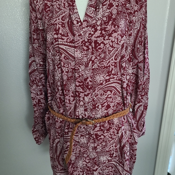 Top - Picture 2 of 4